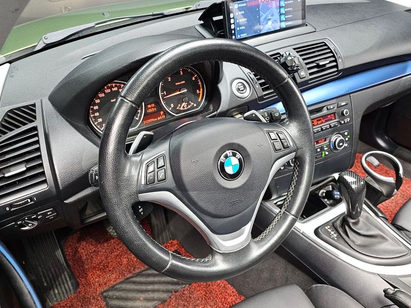2012 BMW 1 Series 120d Coupe Sport photo 13