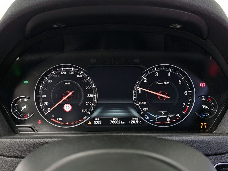 2018 BMW 3 Series 330i M Sport Shadow photo 8