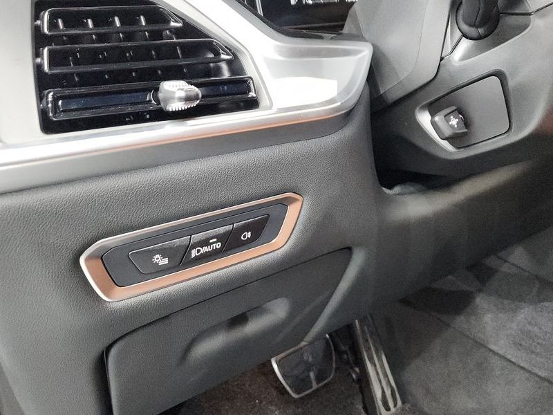 2024 BMW X7 xDrive 40i M Sport 7STR photo 27