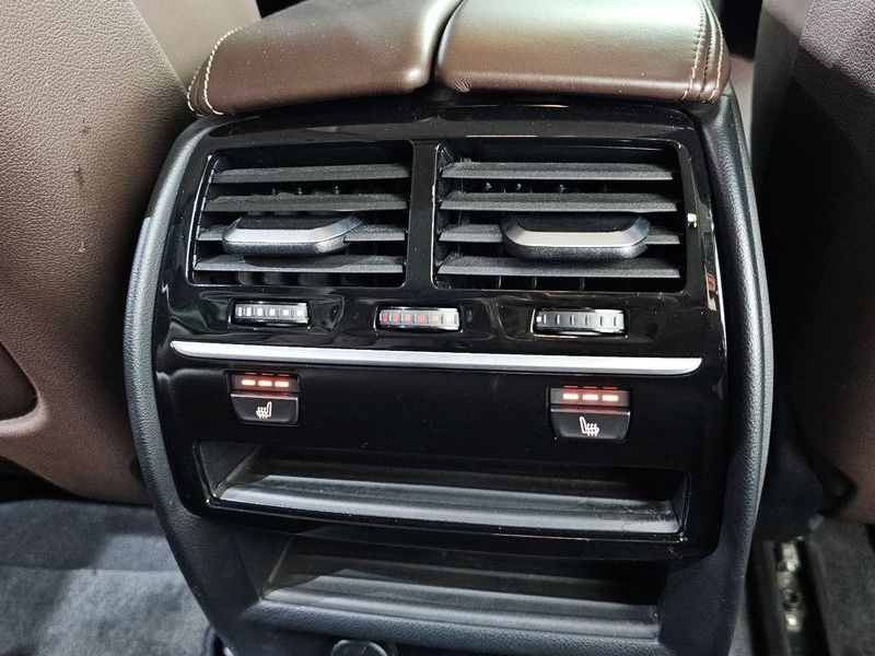 2018 BMW 5 Series 520d Luxury Plus photo 18