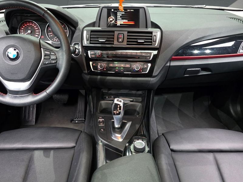 2016 BMW 1 Series 118d Sport 5Door photo 7