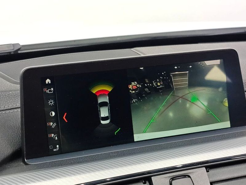 2018 BMW 3 Series 320i M Sport Shadow photo 16