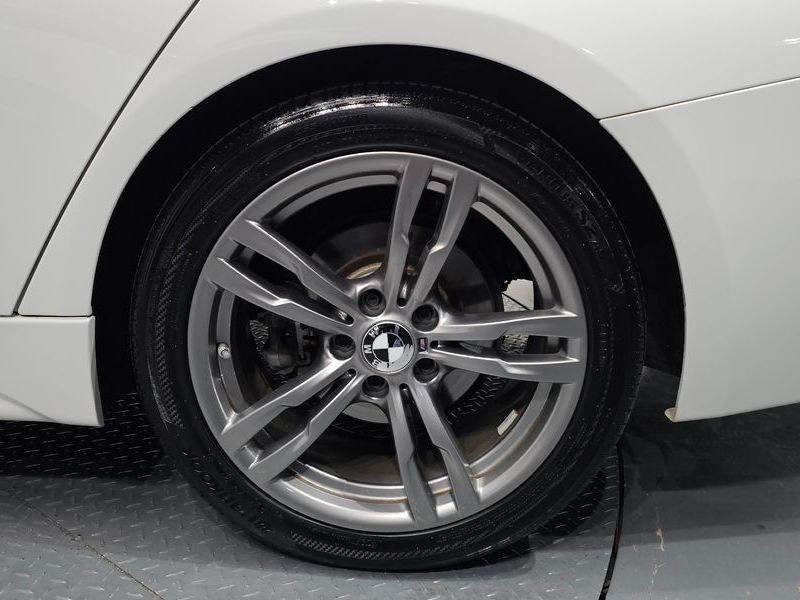 2018 BMW 3 Series 320i M Sport Shadow photo 21