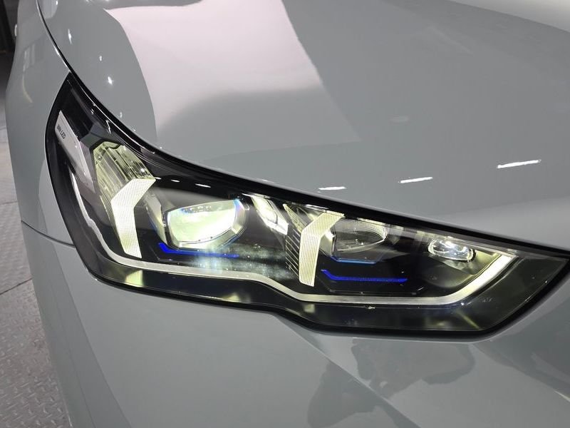 2025 BMW 5 Series 520i M Sport photo 22