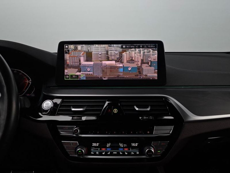 2022 BMW 6 Series 620d M Sport photo 13