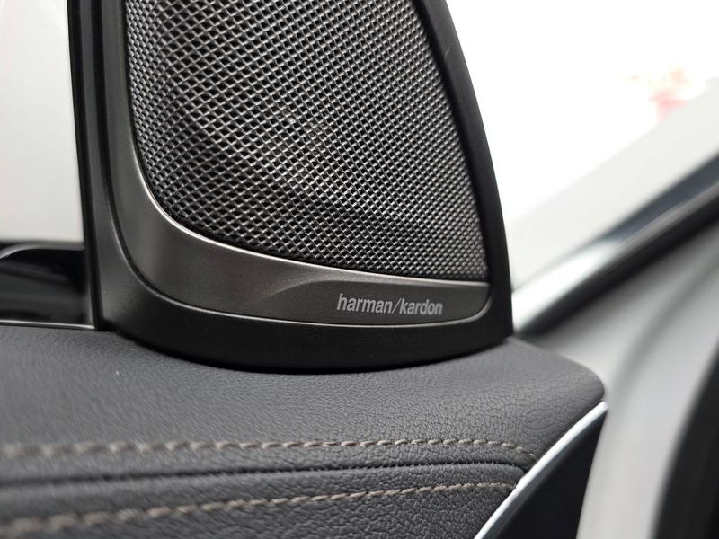 2022 BMW 6 Series 620d M Sport photo 17