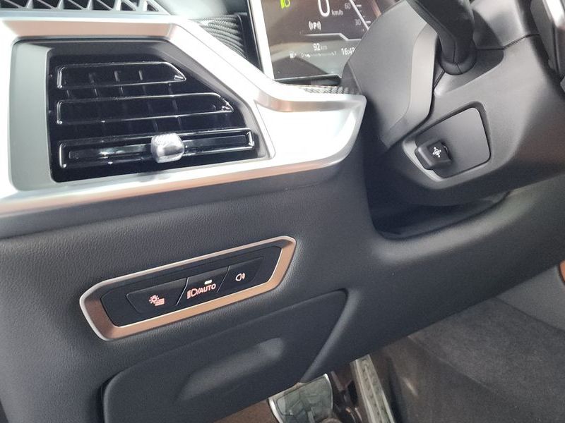 2026 BMW X7 xDrive 40i M Sport 6STR photo 28