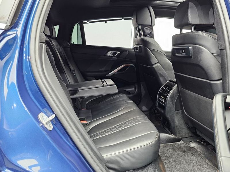 2023 BMW X6 xDrive40i M Sport photo 12