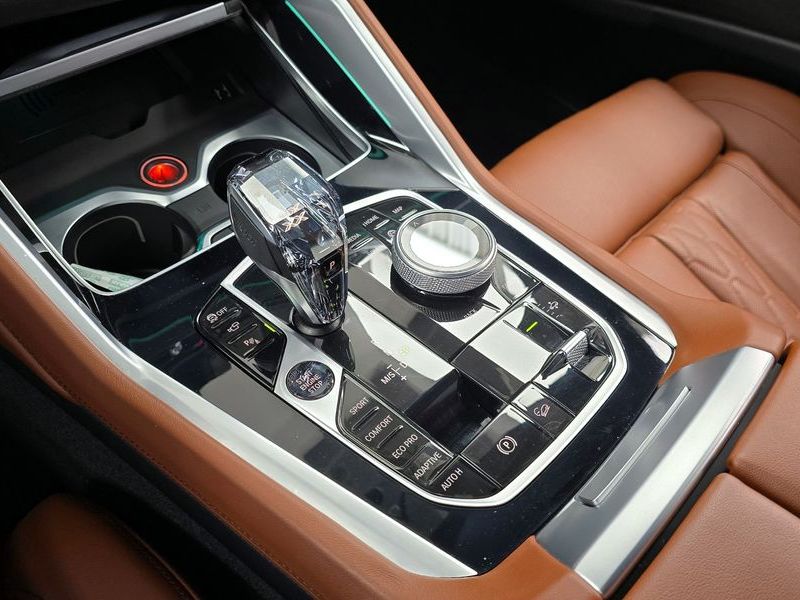 2023 BMW X6 xDrive40d M Sport Online Exclusive photo 9
