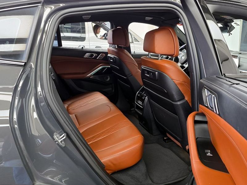 2023 BMW X6 xDrive40d M Sport Online Exclusive photo 12