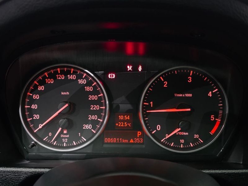 2015 BMW X1 xDrive 18d photo 8