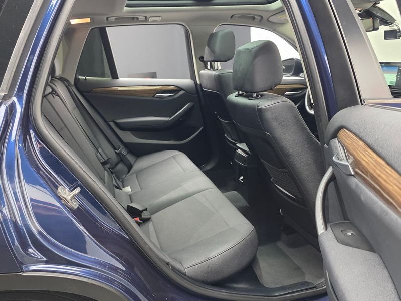2015 BMW X1 xDrive 18d photo 11