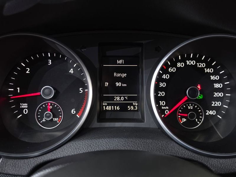2012 Volkswagen Golf 1.6 TDI Blue Motion photo 8
