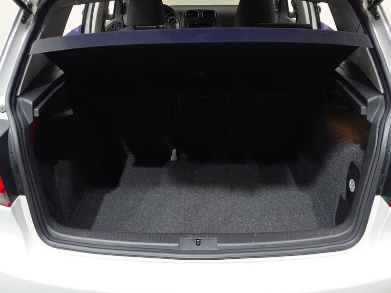 2012 Volkswagen Golf 1.6 TDI Blue Motion photo 20
