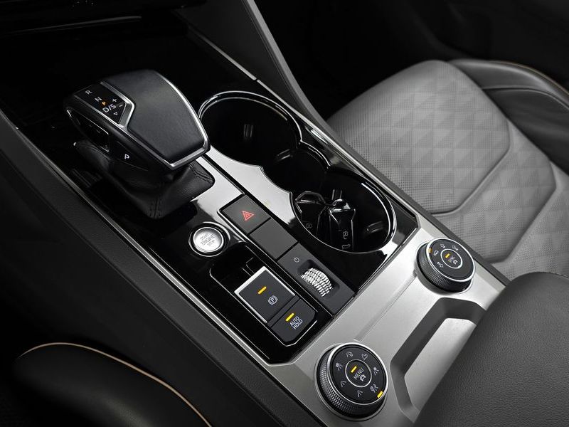 2021 Volkswagen Touareg 3.0 TDI Prestige photo 9