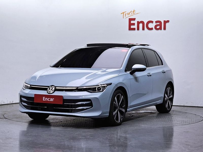 2025 Volkswagen Golf 2.0 TDI Prestige photo 1
