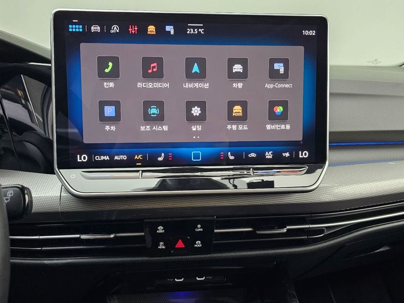 2025 Volkswagen Golf 2.0 TDI Prestige photo 14