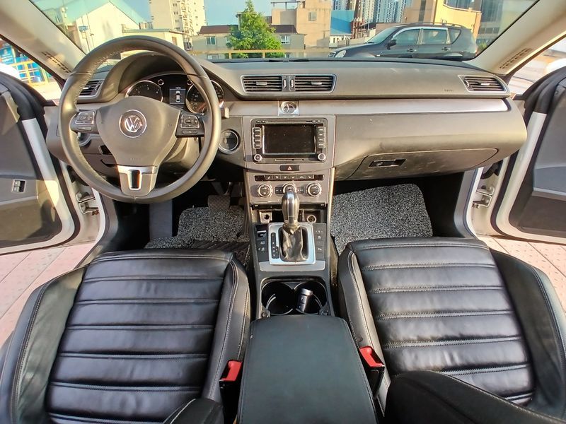 2013 Volkswagen New CC 2.0 TDI BlueMotion photo 10