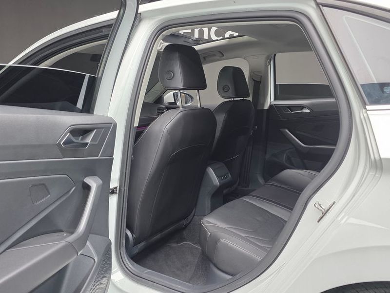 2023 Volkswagen Jetta 1.5 TSI Prestige photo 17