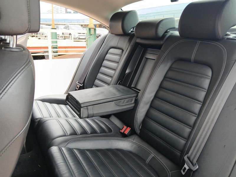 2014 Volkswagen New CC 2.0 TDI BlueMotion photo 11