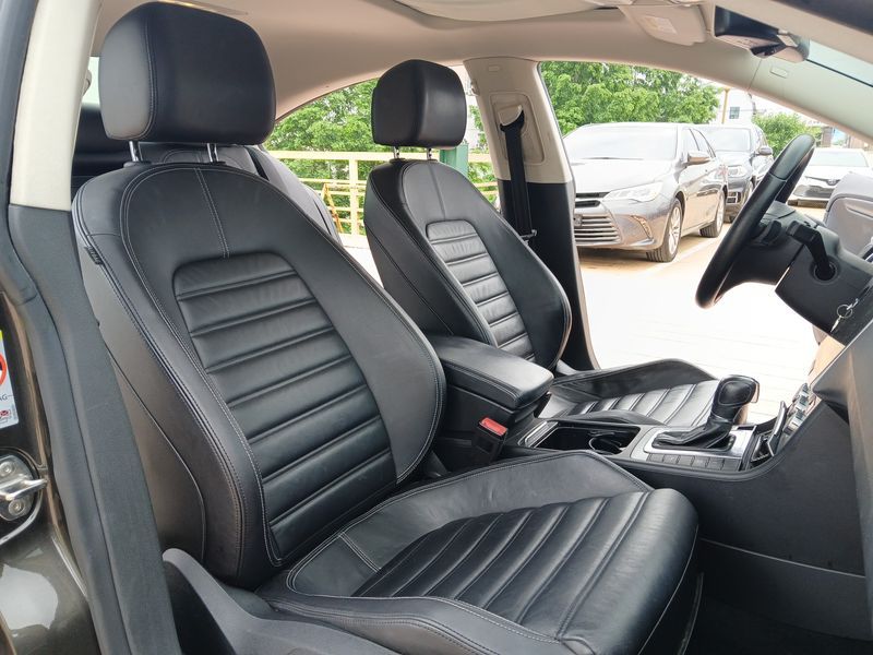 2014 Volkswagen New CC 2.0 TDI BlueMotion photo 12