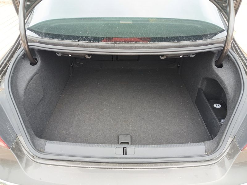 2014 Volkswagen New CC 2.0 TDI BlueMotion photo 19