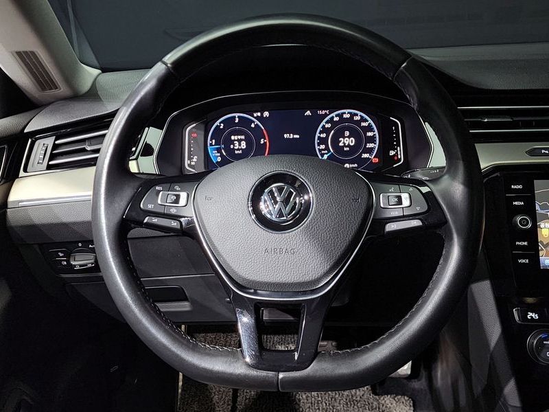 2020 Volkswagen Arteon 2.0 TDI Premium photo 13
