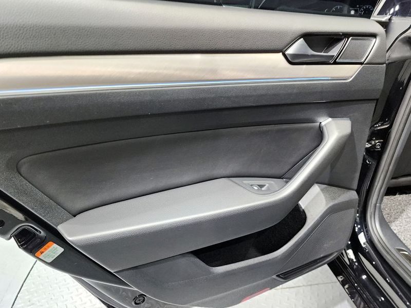2020 Volkswagen Arteon 2.0 TDI Premium photo 25