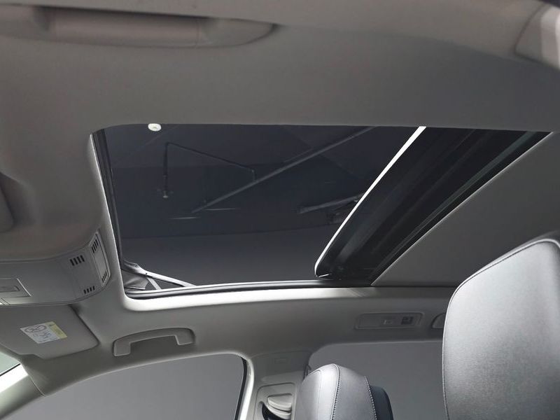 2023 Volkswagen Tiguan 2.0 TSI Prestige photo 19