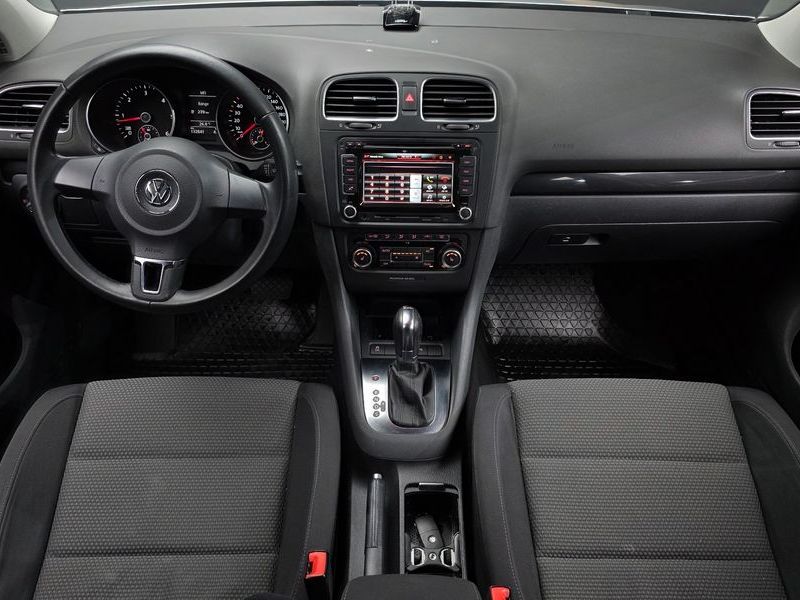 2012 Volkswagen Golf 2.0 TDI photo 7