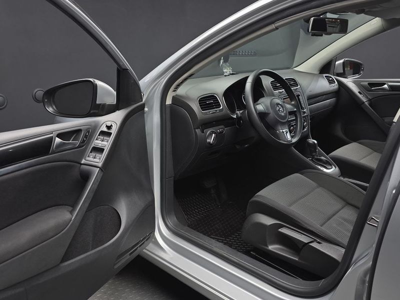 2012 Volkswagen Golf 2.0 TDI photo 10