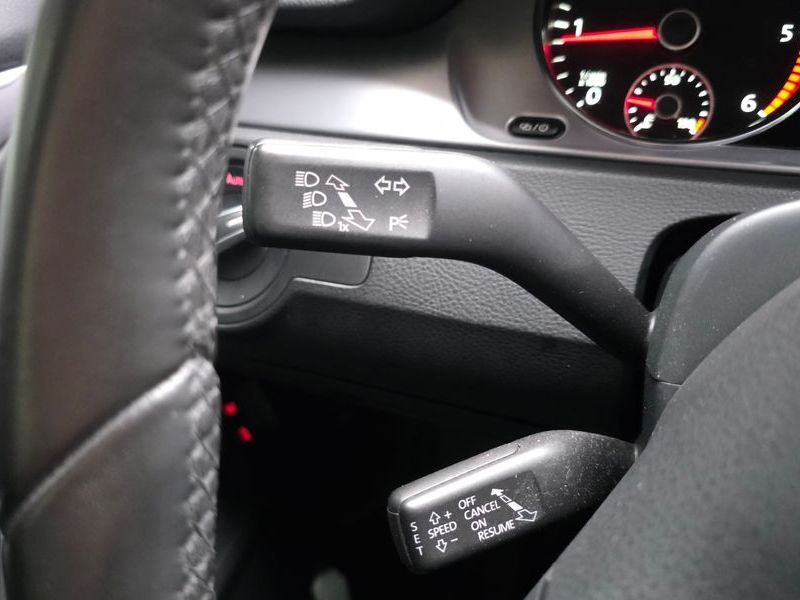 2015 Volkswagen New CC 2.0 TDI BlueMotion photo 17