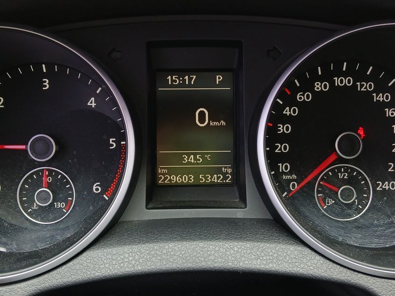 2013 Volkswagen Golf 2.0 TDI StyleEdition photo 8