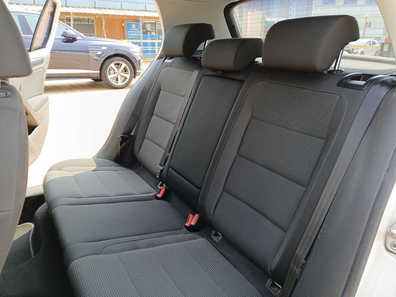 2013 Volkswagen Golf 2.0 TDI StyleEdition photo 12