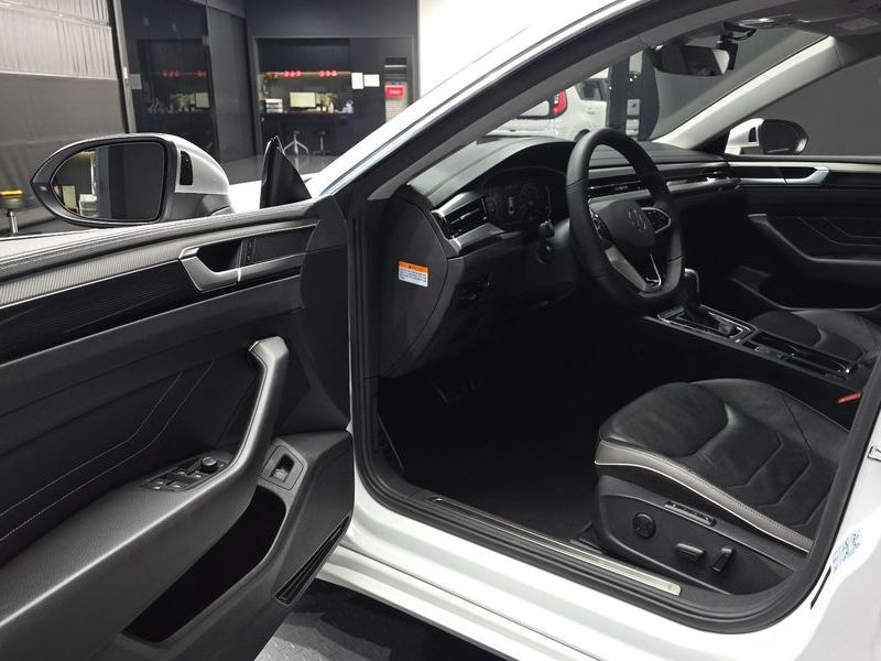2022 Volkswagen Arteon 2.0 TDI Prestige photo 10