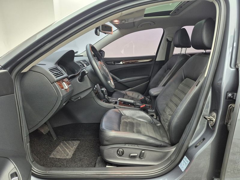 2013 Volkswagen Passat 2.0 TDI B7 photo 10