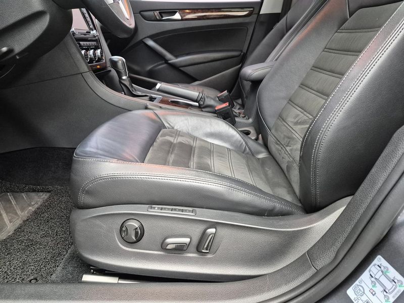 2013 Volkswagen Passat 2.0 TDI B7 photo 15