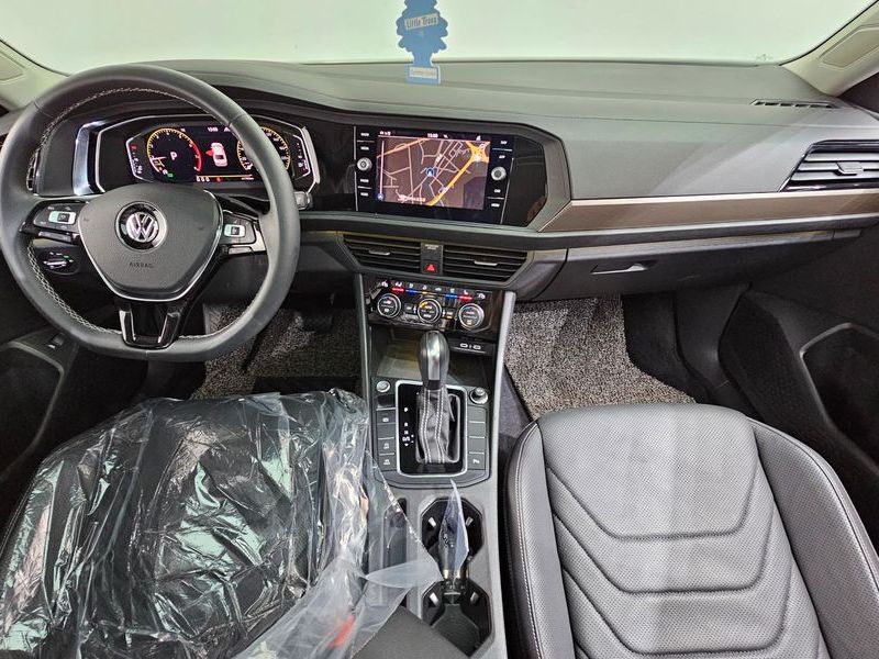 2021 Volkswagen Jetta 1.4 TSI Prestige photo 7