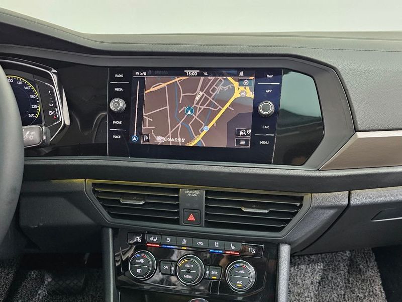 2021 Volkswagen Jetta 1.4 TSI Prestige photo 12
