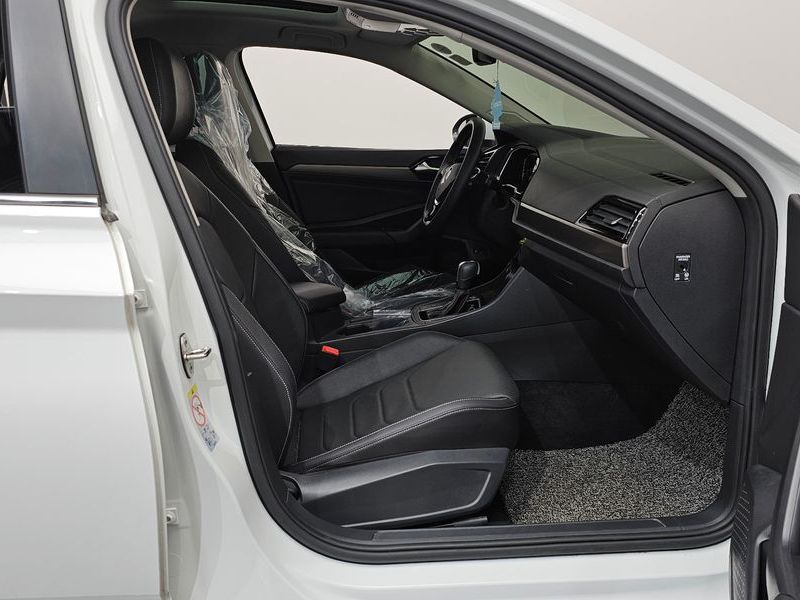 2021 Volkswagen Jetta 1.4 TSI Prestige photo 26