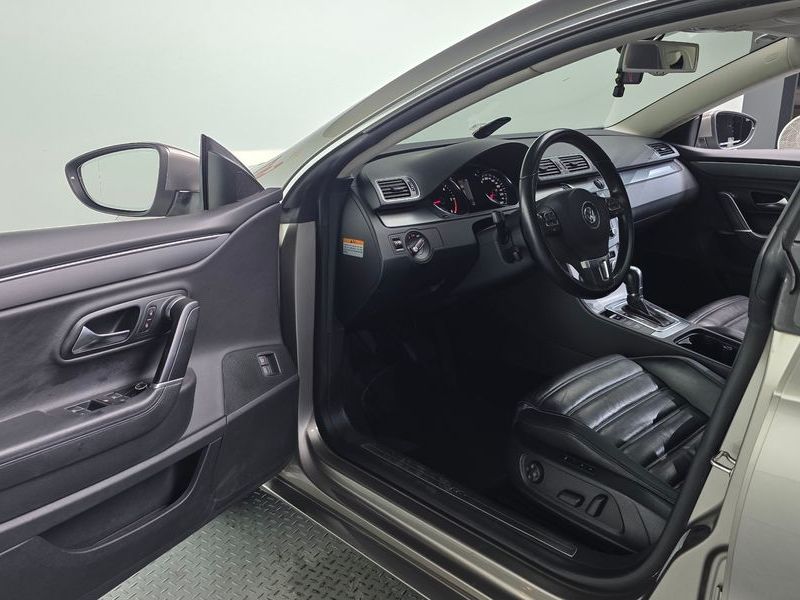 2013 Volkswagen New CC 2.0 TDI BlueMotion photo 10