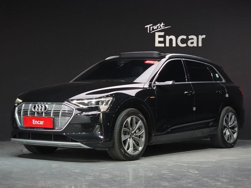2022 Audi e-tron 55 Quattro photo 11