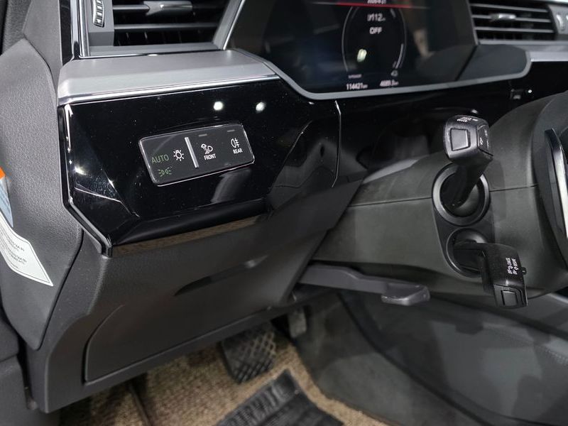2022 Audi e-tron 55 Quattro photo 26
