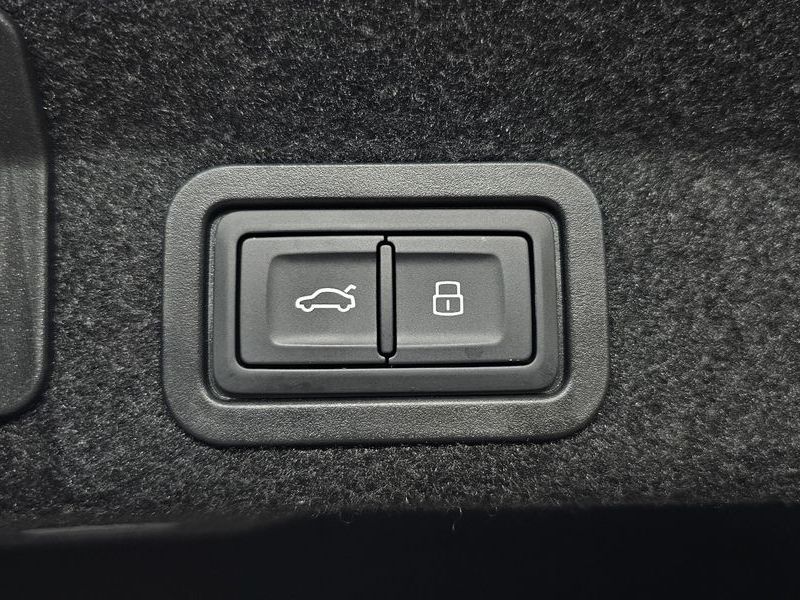 2020 Audi A6 40 TDI Premium photo 20