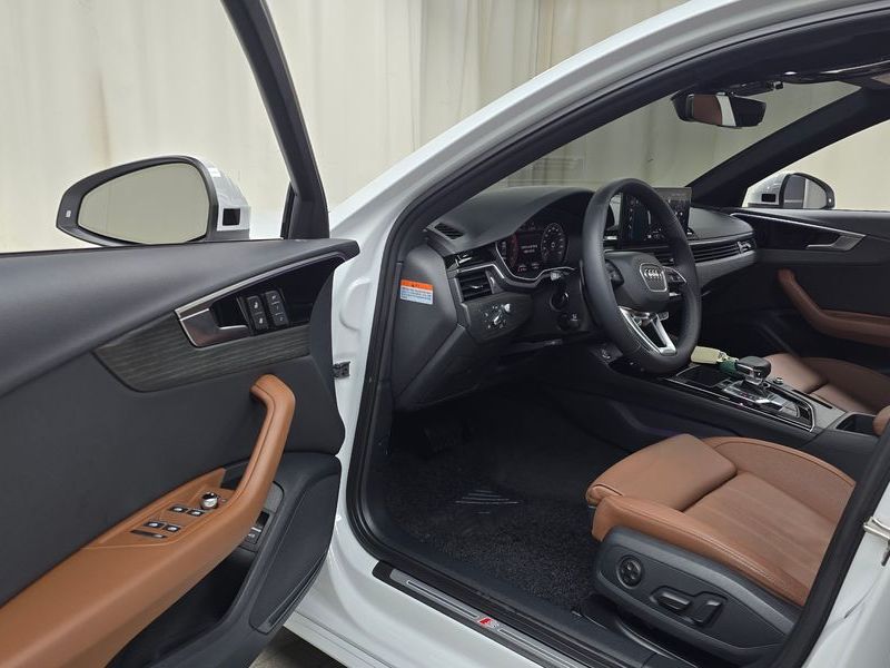 2023 Audi A4 40 TFSI Premium photo 10