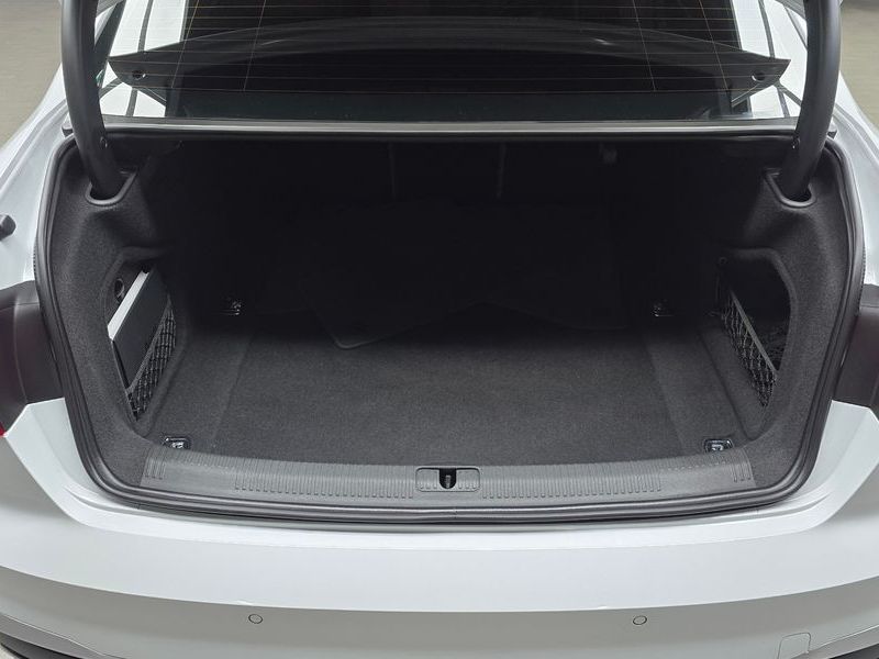 2023 Audi A4 40 TFSI Premium photo 20