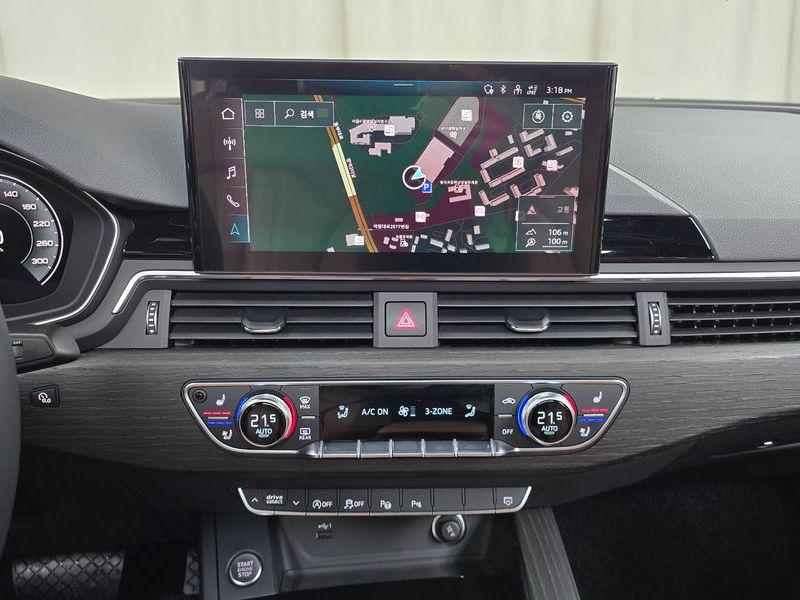 2023 Audi A4 40 TFSI Premium photo 27