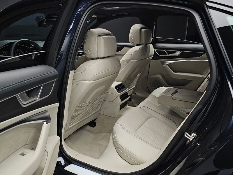2025 Audi A6 45 TFSI Premium photo 13