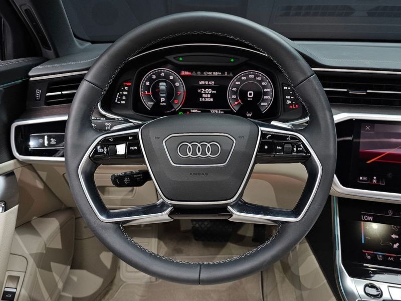 2025 Audi A6 45 TFSI Premium photo 14