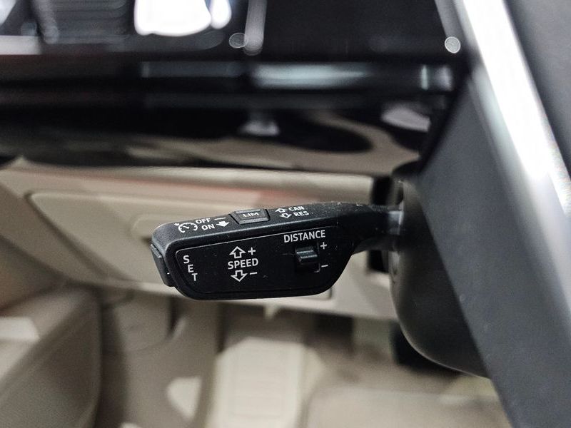 2025 Audi A6 45 TFSI Premium photo 30